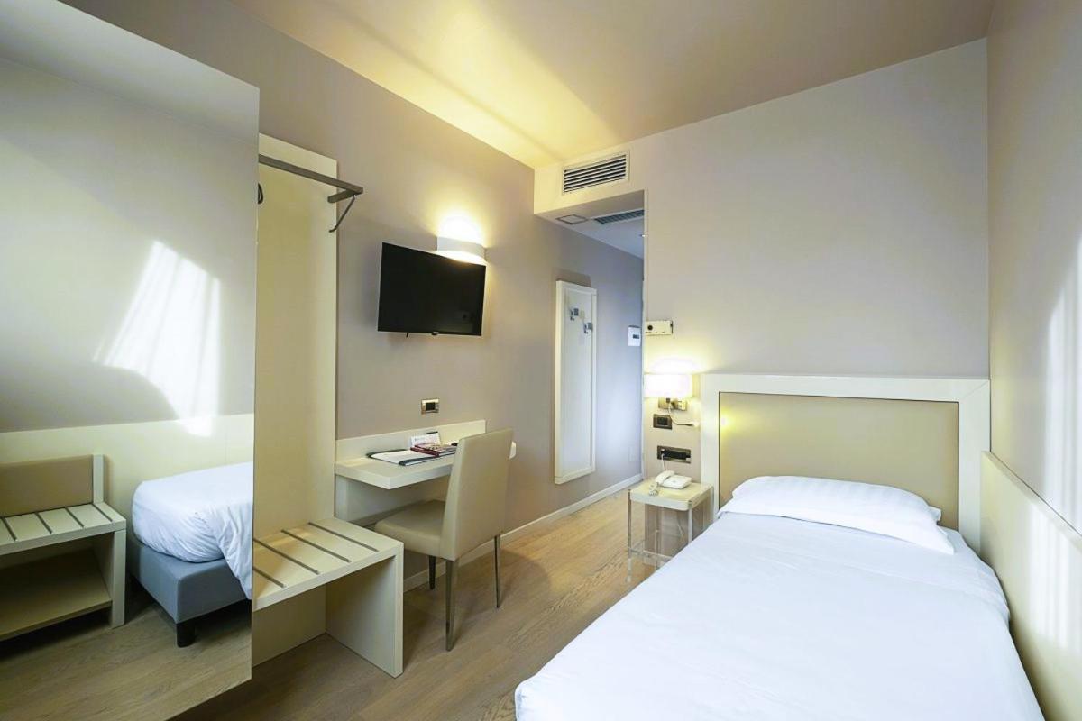 Sorrento Inn Lodge Екстериор снимка